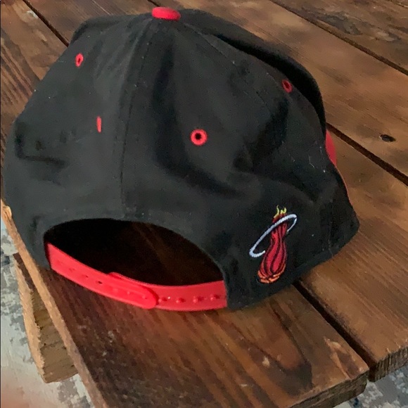 🔥Miami Heat New Era Snapback - Picture 3 of 6